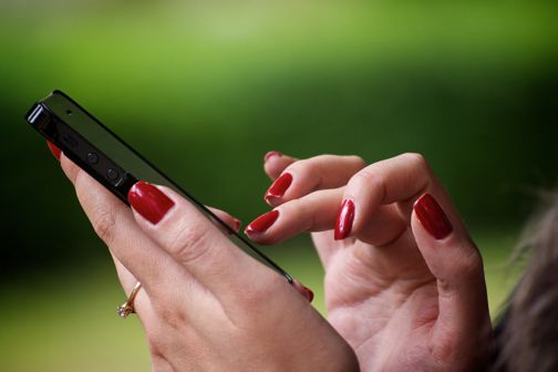 【旦那の浮気】Androidスマホで証拠を集める調査方法